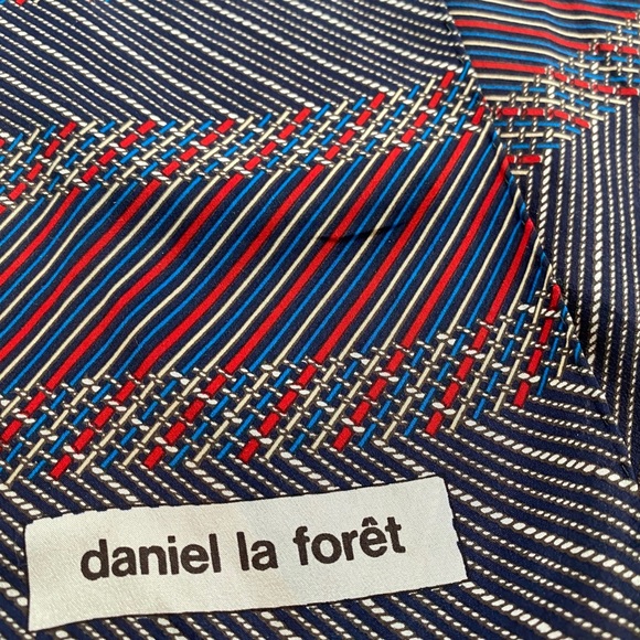 Vintage 100% Silk Scarf - Picture 1 of 3